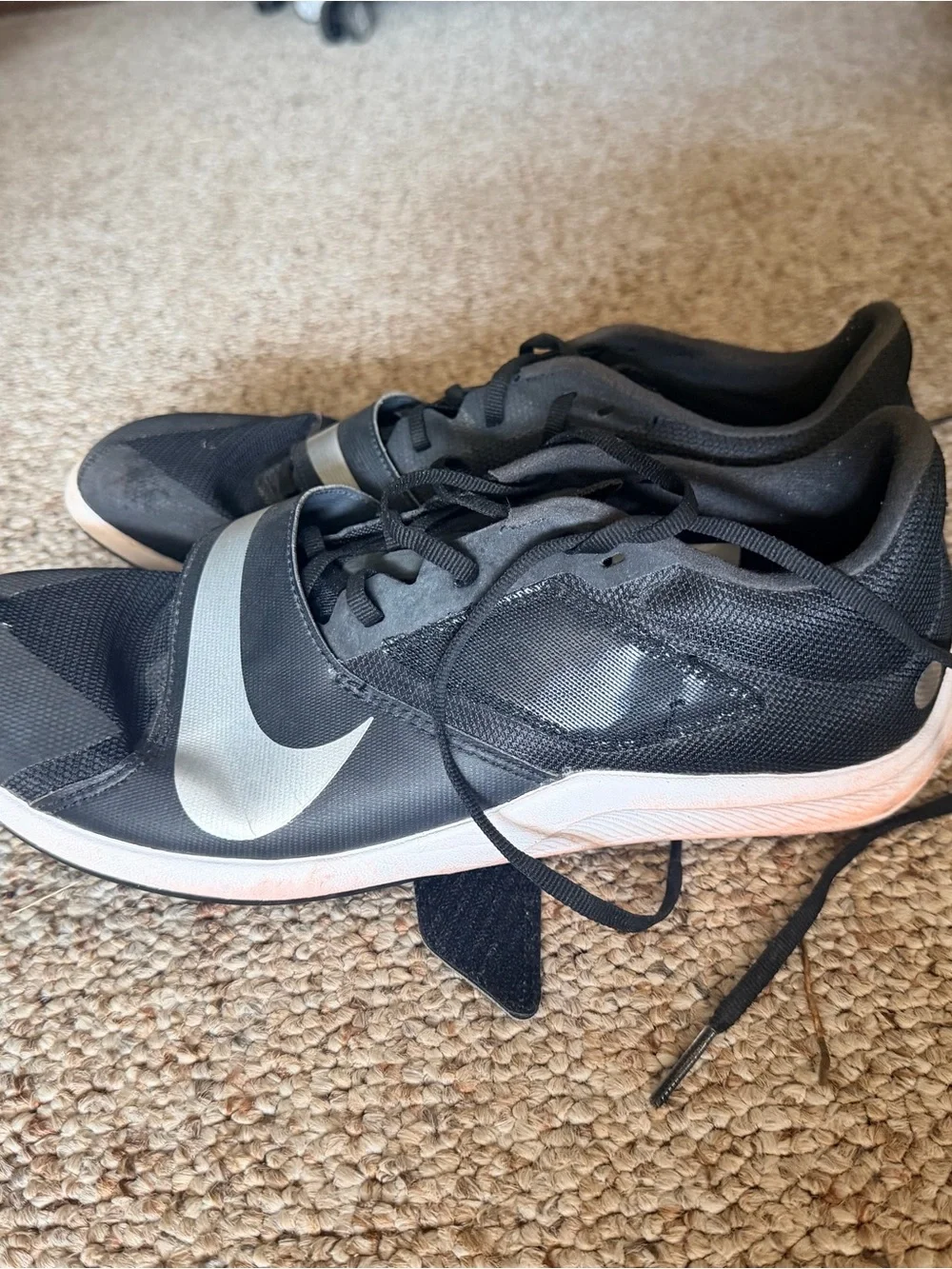 Nike Black and White Men’s Athletic track Shoes